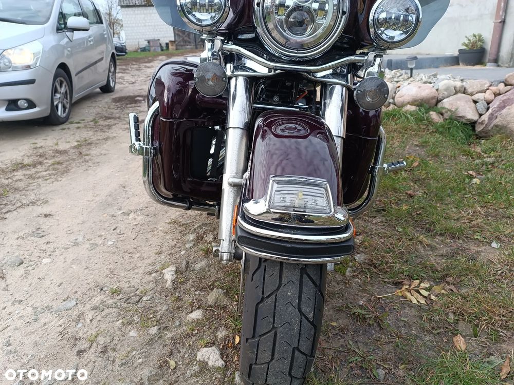Harley-Davidson FLHTCU Ultra - 4