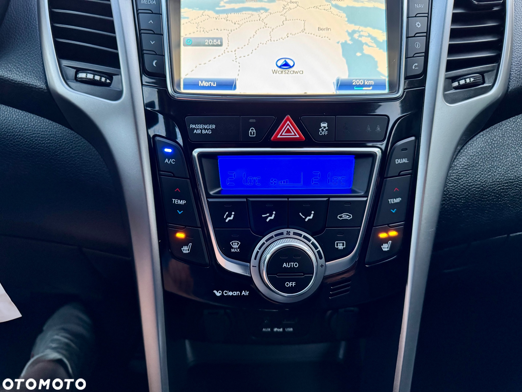 Hyundai i30 1.6 CRDi BlueDrive Comfort - 25