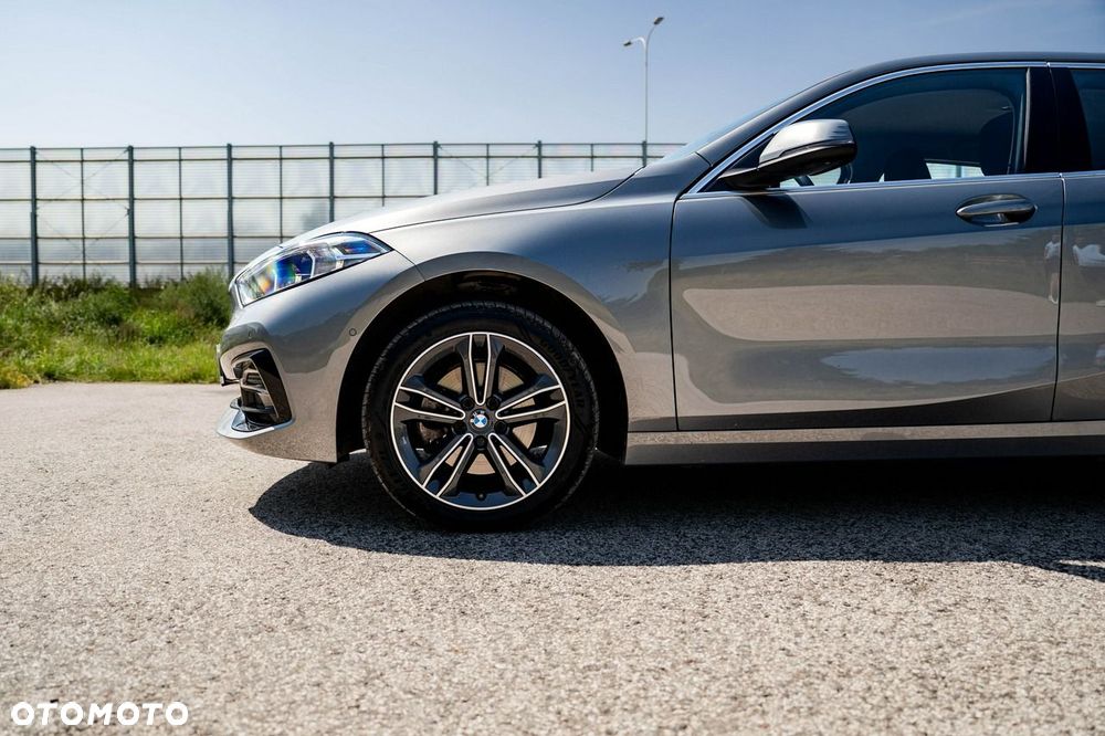 BMW Seria 1 118i Sport Line - 11