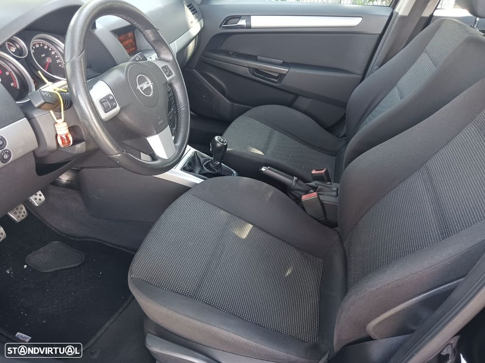 Opel Astra Caravan 1.7 CDTi Cosmo - 30