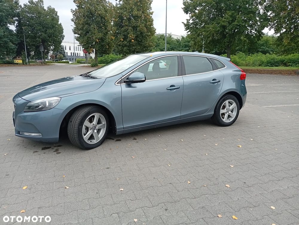 Volvo V40 D2 Kinetic - 12