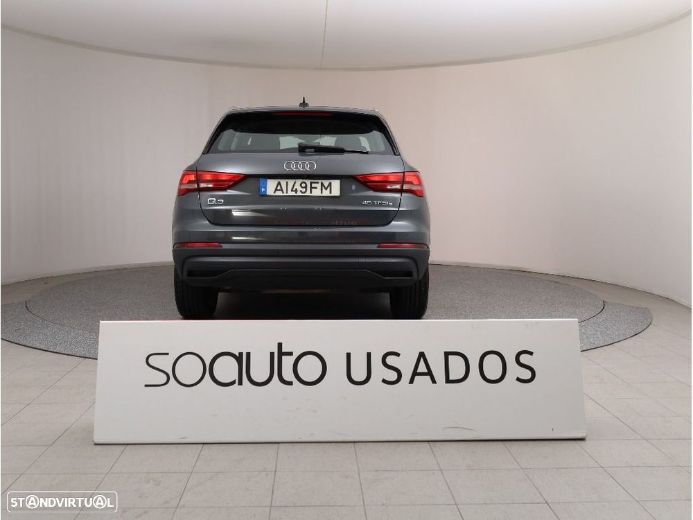 Audi Q3 45 TFSIe S tronic - 7