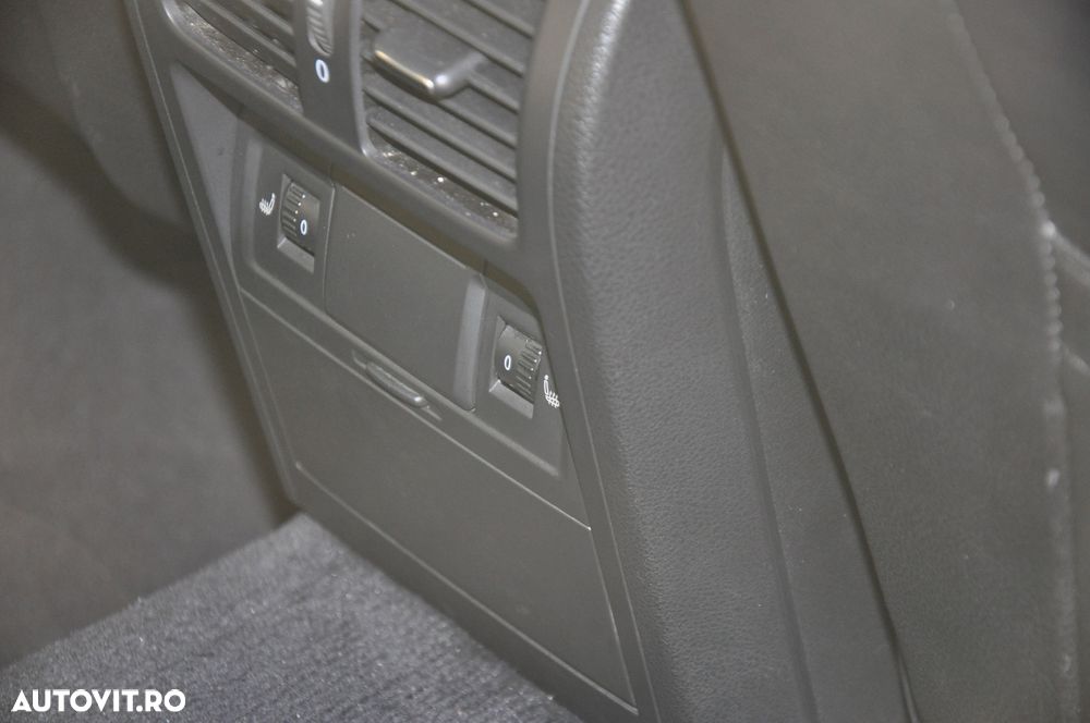 Volkswagen Passat 2.0 TDI DPF DSG Individual - 3