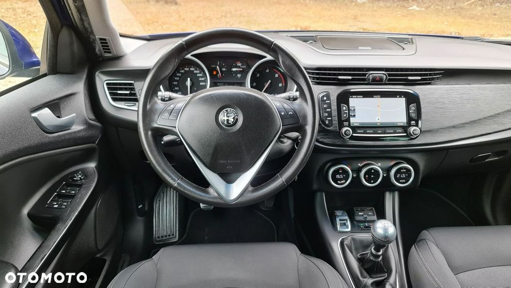 Alfa Romeo Giulietta - 18