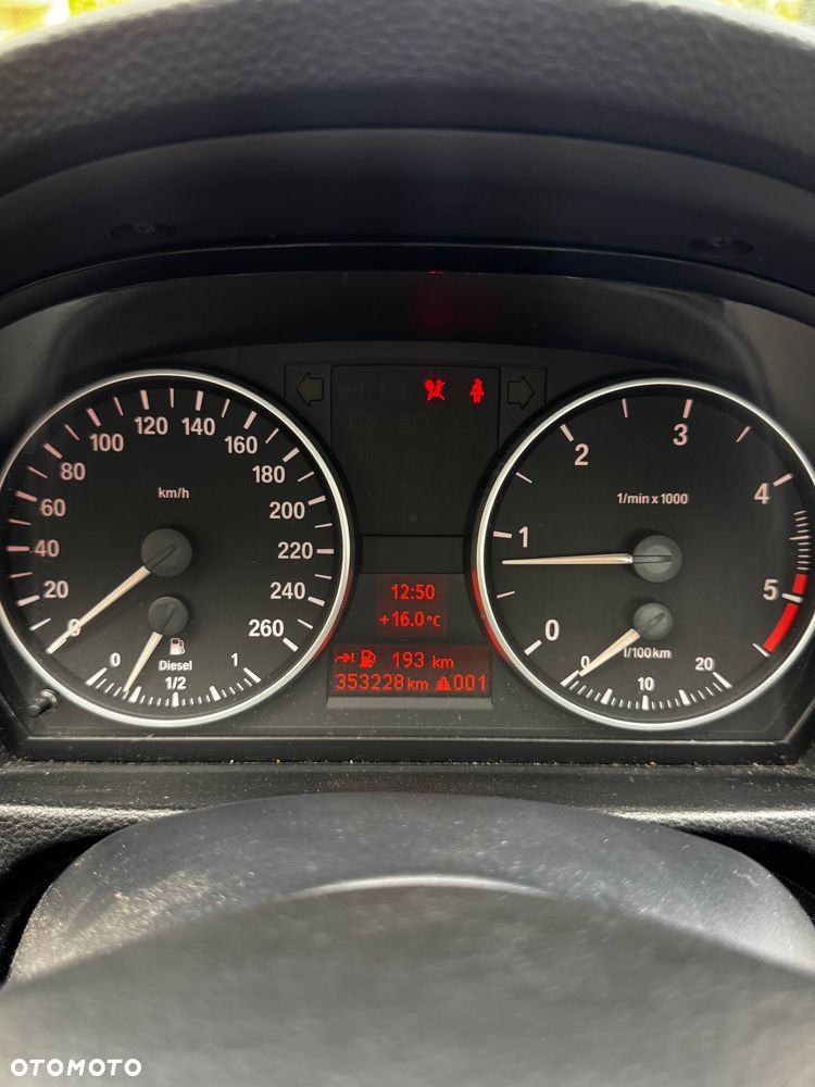 BMW Seria 3 - 17