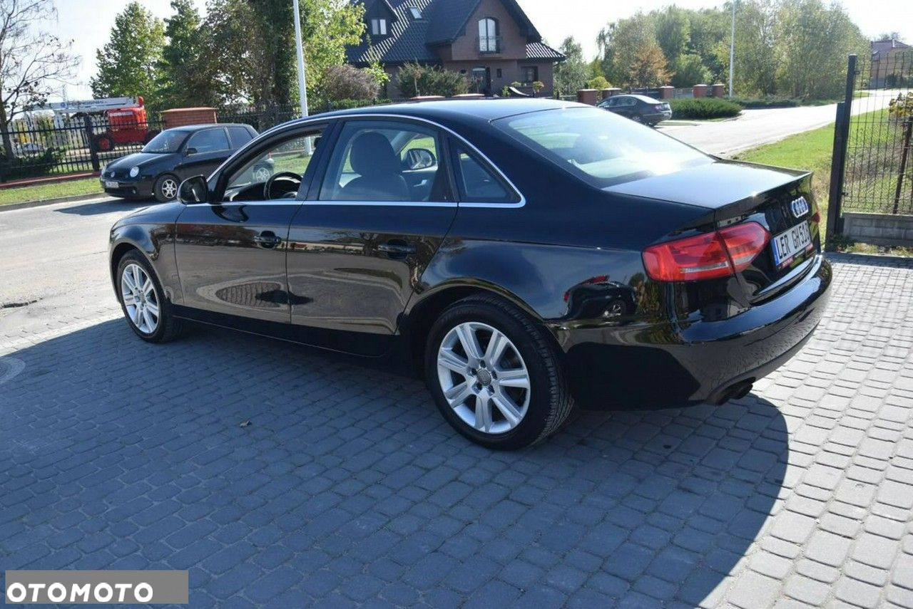Audi A4 Avant 1.8 TFSI multitronic Ambiente - 16