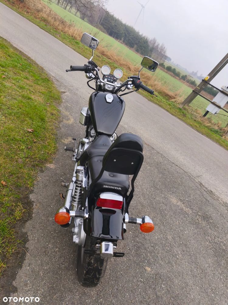 Honda Shadow - 12