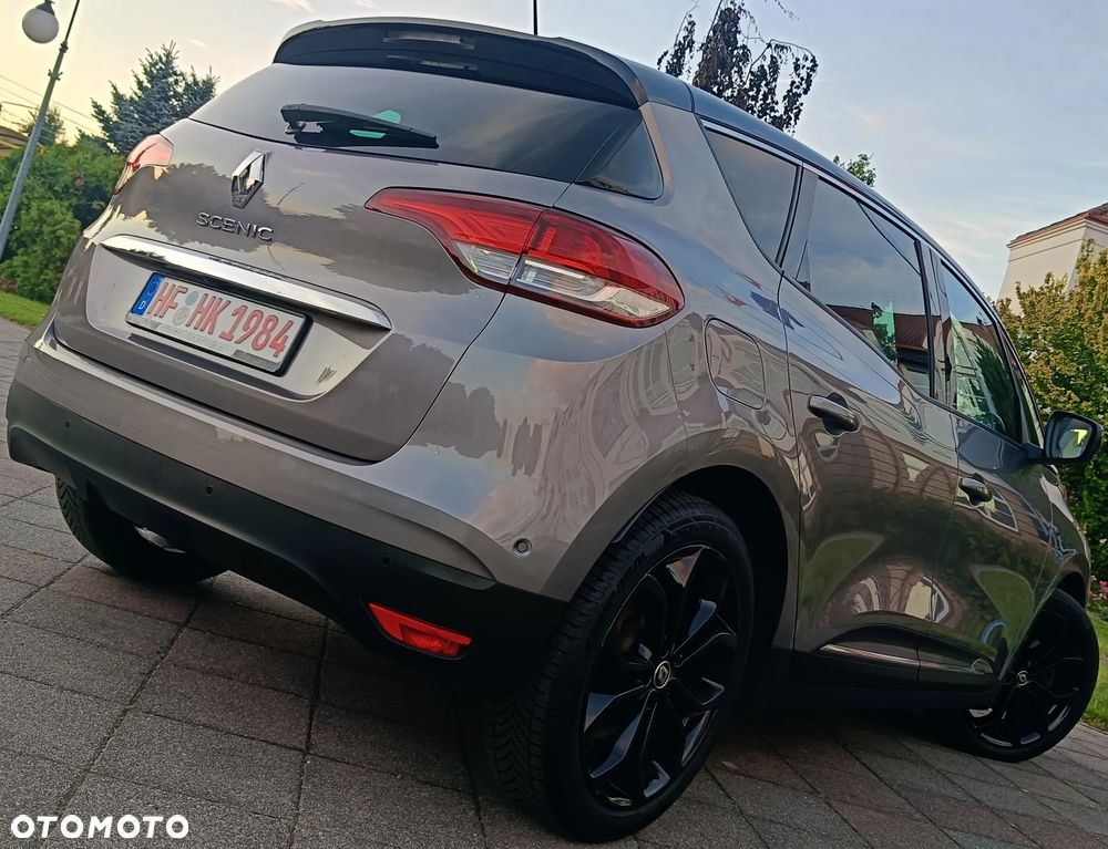 Renault Scenic BLUE dCi 150 EDC BLACK EDITION - 9