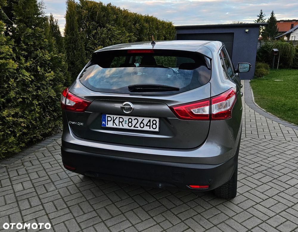 Nissan Qashqai 1.2 DIG-T N-Vision - 8