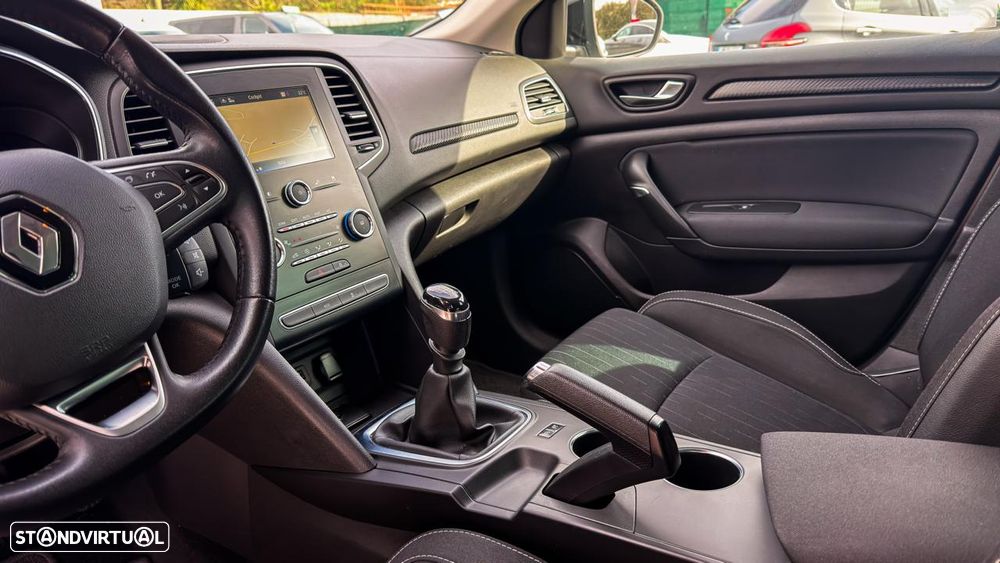 Renault Mégane Sport Tourer 1.5 Blue dCi Limited C/PM+Pneu - 11