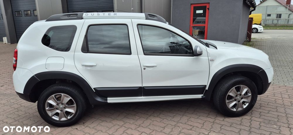 Dacia Duster 1.6 SCe Laureate 4x4 S&S - 3