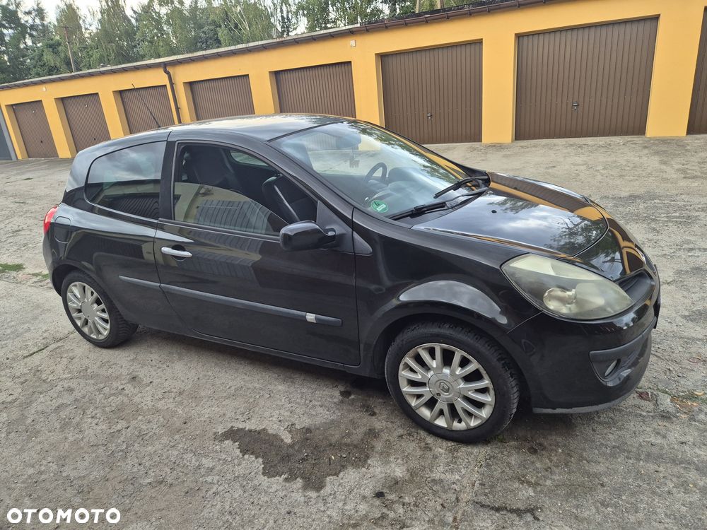 Renault Clio - 6