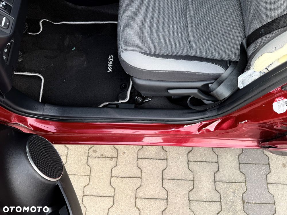 Toyota Yaris 1.5 Premium - 16