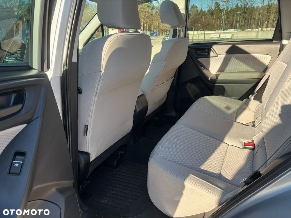 Subaru Forester - 14