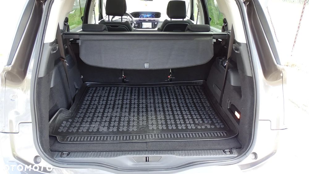 Citroën C4 Grand Picasso 2.0 BlueHDi Shine S&S EAT6 - 23