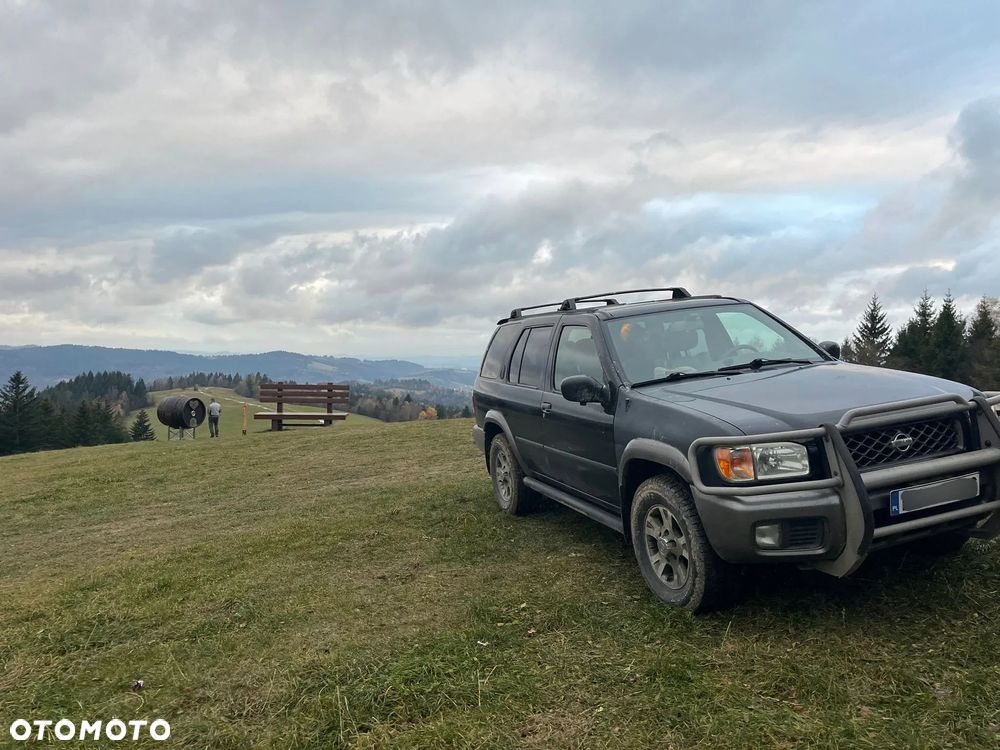 Nissan Pathfinder - 4