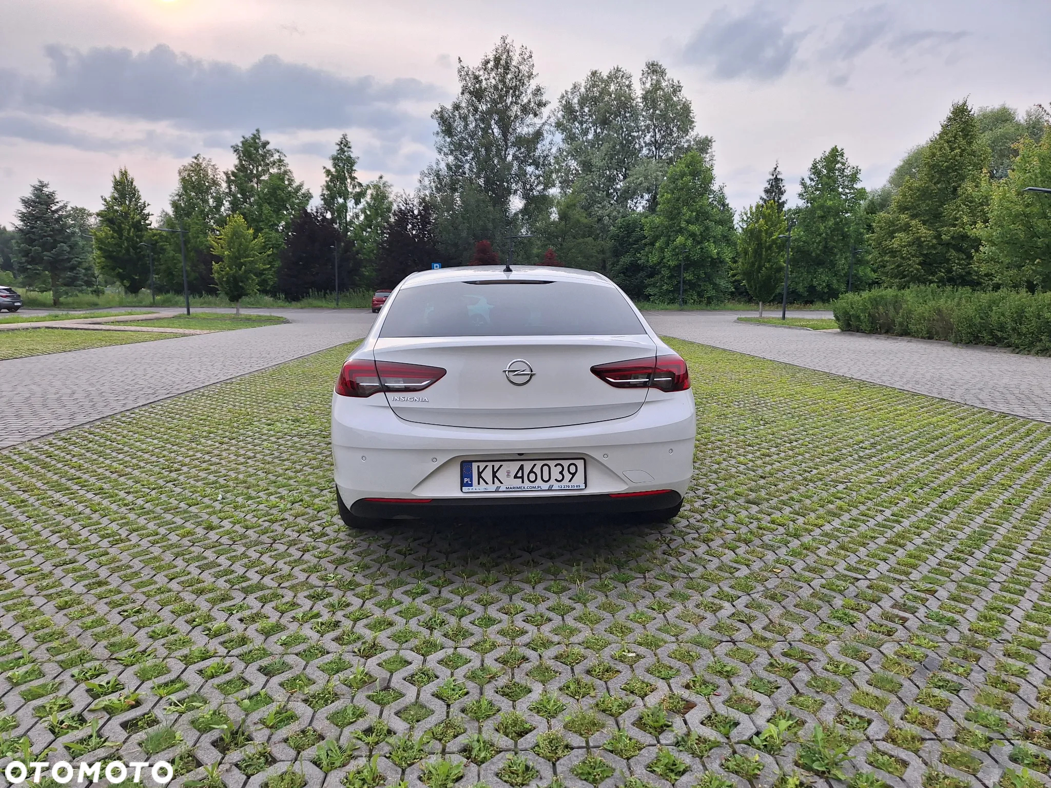 Opel Insignia - 8