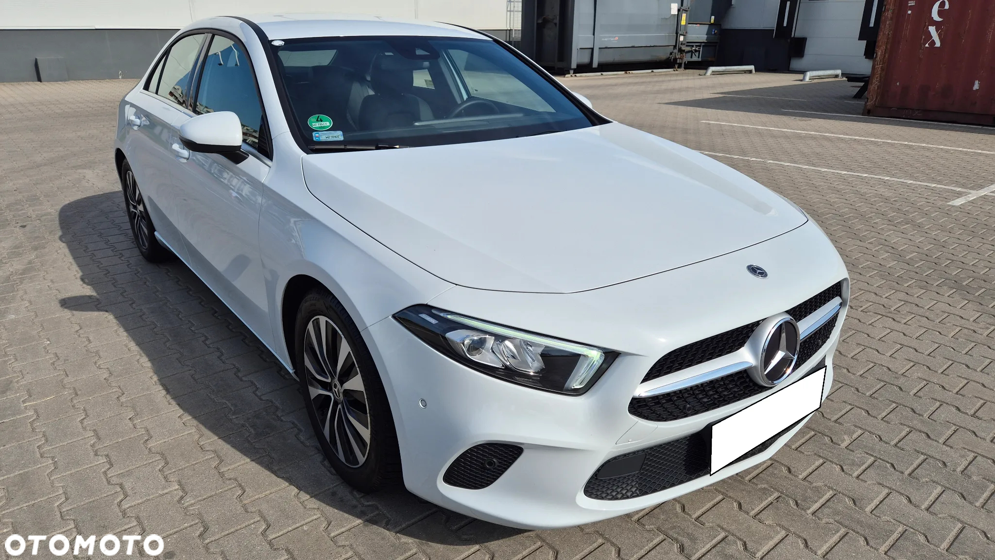 Mercedes-Benz Klasa A 180 Style 7G-DCT - 2