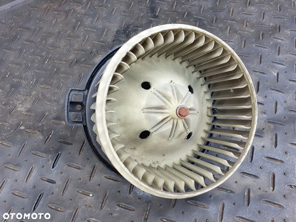 DR5 07-14 CHERY TIGGO DMUCHAWA NAWIEWU WENTYLATOR NAGRZEWNICY T11-8107110 - 1