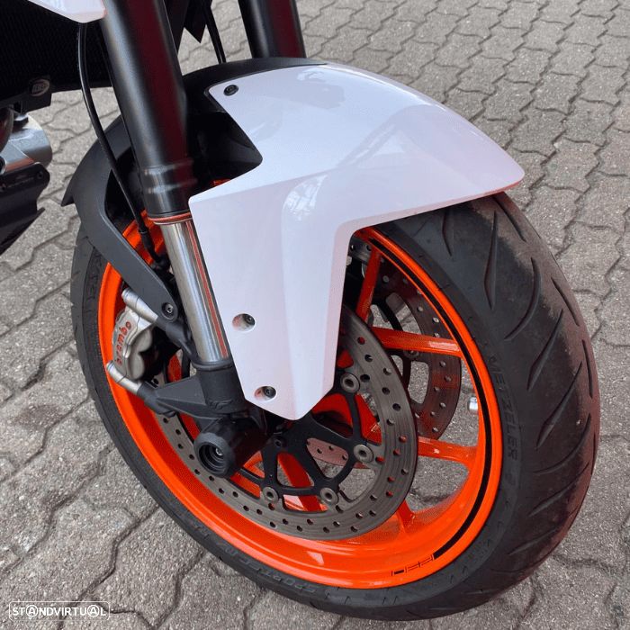 KTM Superduke 1300 - 8