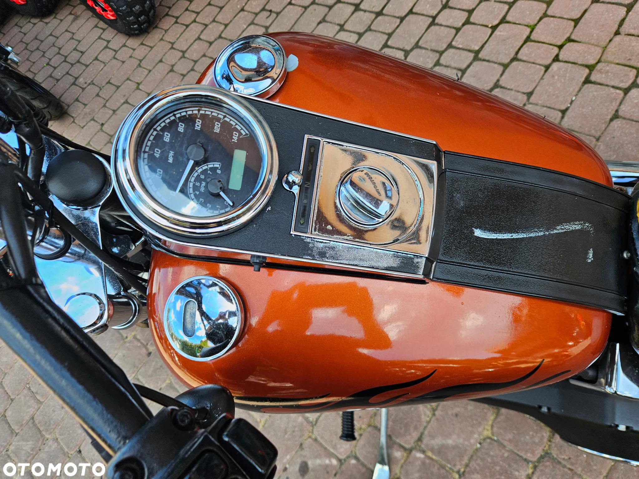 Harley-Davidson Softail Standard - 20