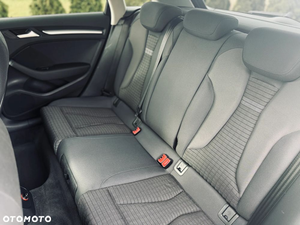 Audi A3 Sportback 2.0 TDI Attraction - 16