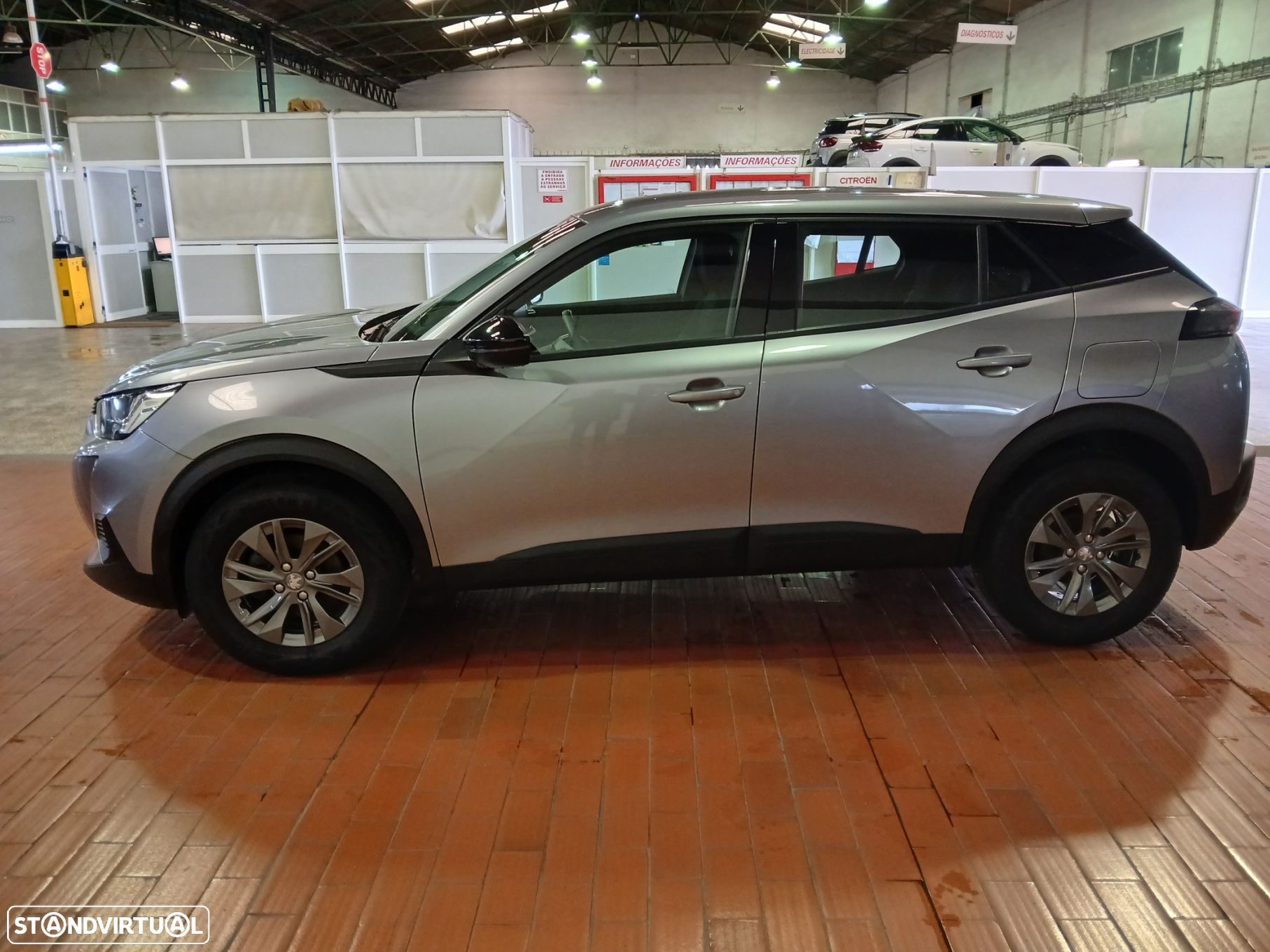 Peugeot 2008 1.2 PureTech Active Pack - 5