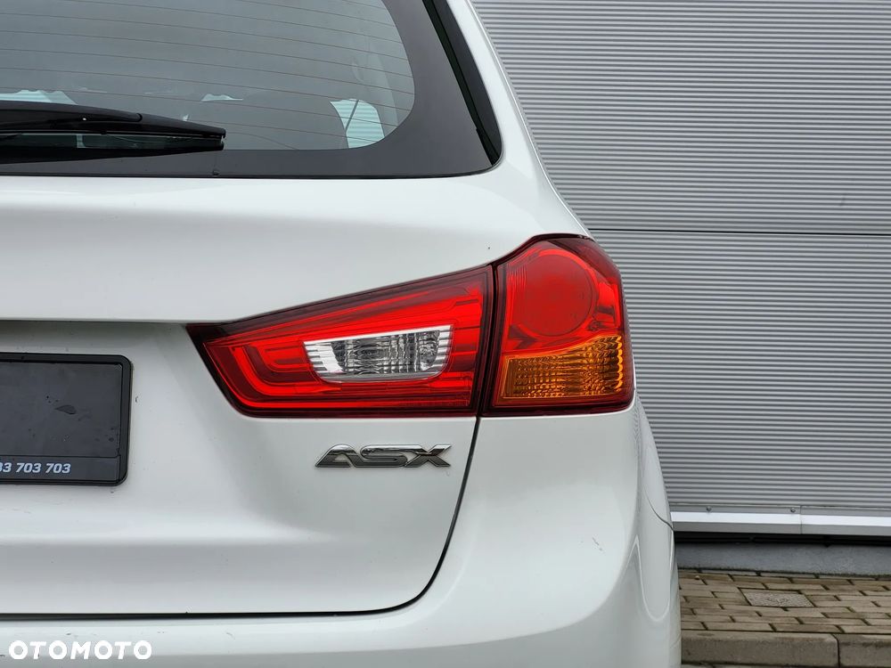 Mitsubishi ASX - 15