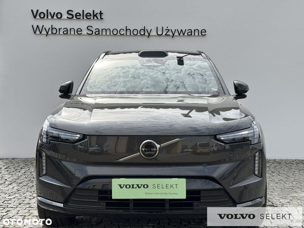 Volvo EX90 - 5
