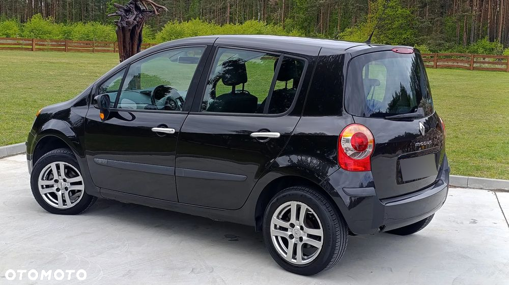 Renault Modus - 12