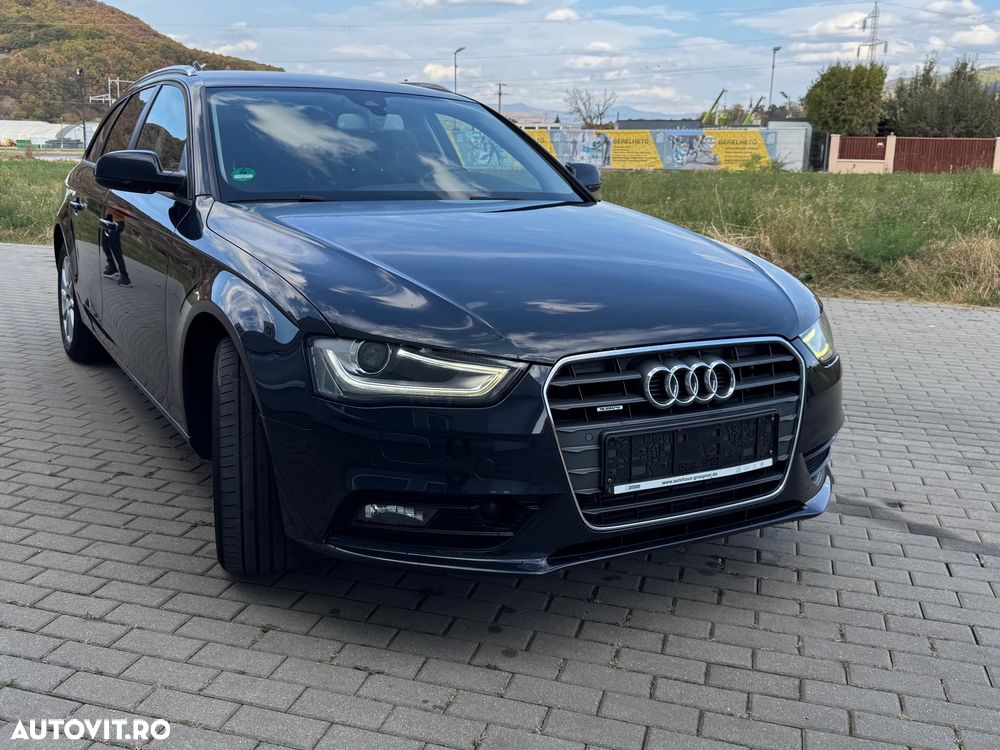 Audi A4 Avant 2.0 TDI quattro Stronic - 2