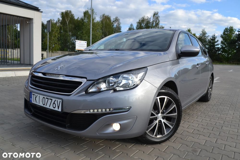 Peugeot 308 - 1