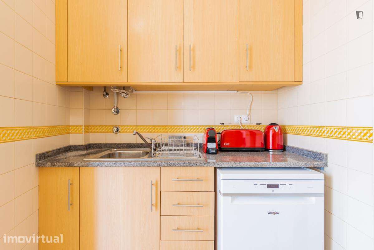 Apartamento com 2 quartos - localizado em Intendente Lisbon - Grande imagem: 3/30
