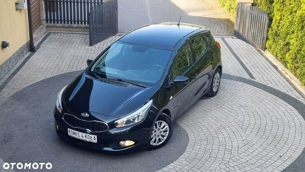 Kia Ceed - 17