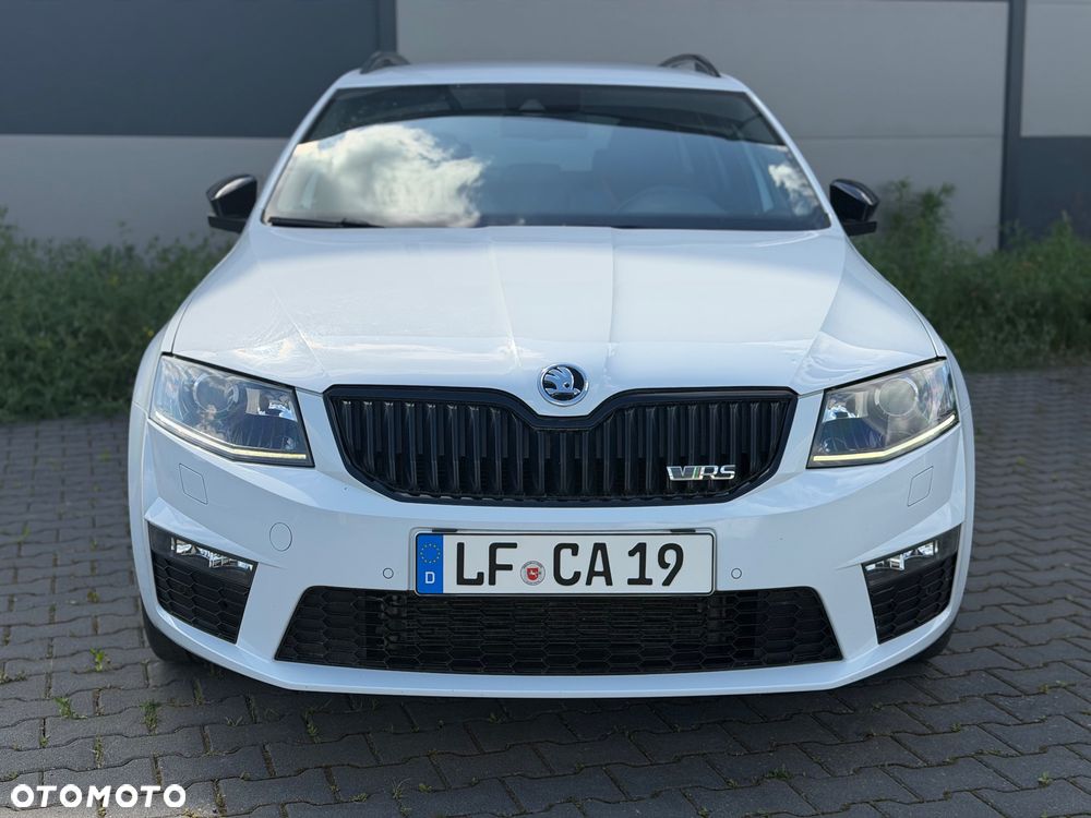 Skoda Octavia 2.0 TDI 4x4 RS Challenge DSG - 2