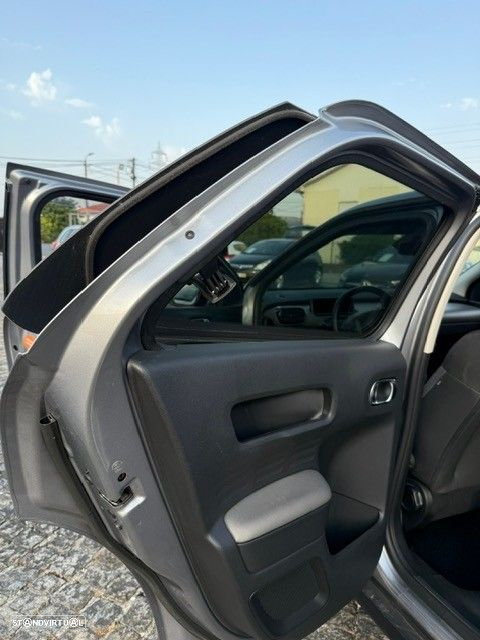 Citroën C4 Cactus 1.2 PureTech Feel Business EAT6 - 8