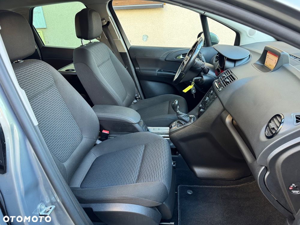 Opel Meriva 1.4 drive - 28