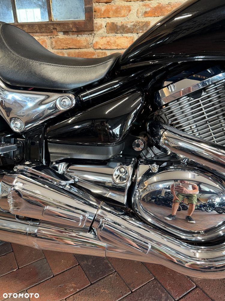 Suzuki VZ - 30