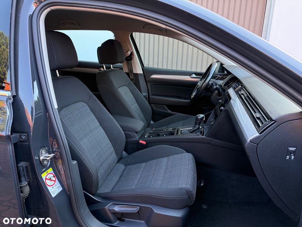 Volkswagen Passat 1.5 TSI EVO Business DSG - 10