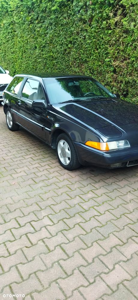 Volvo Seria 400 - 2