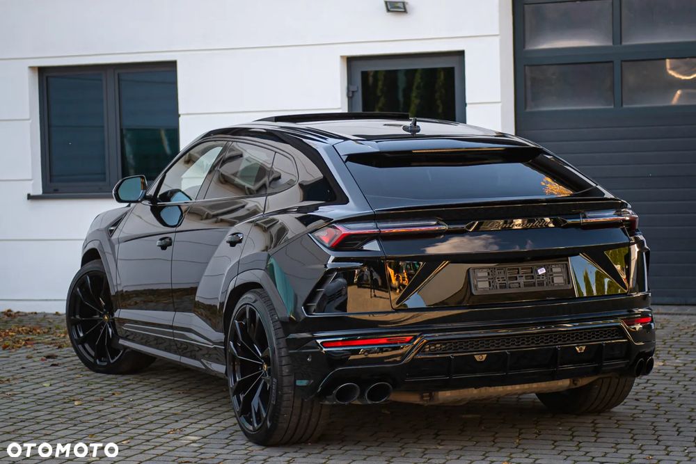 Lamborghini Urus Standard - 5