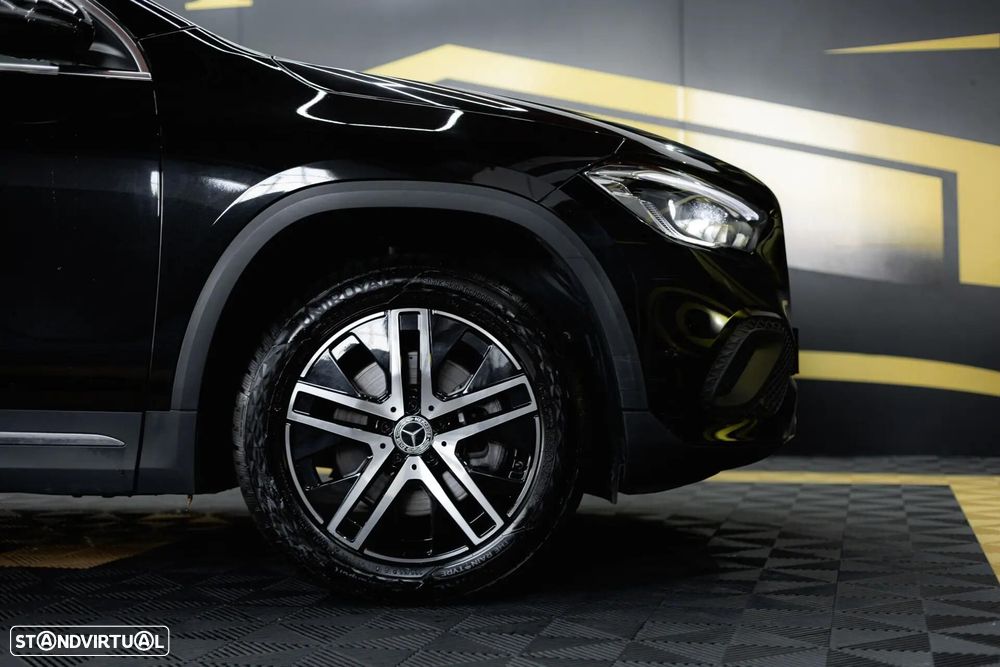 Mercedes-Benz GLA 250 e 8G-DCT Progressive - 13