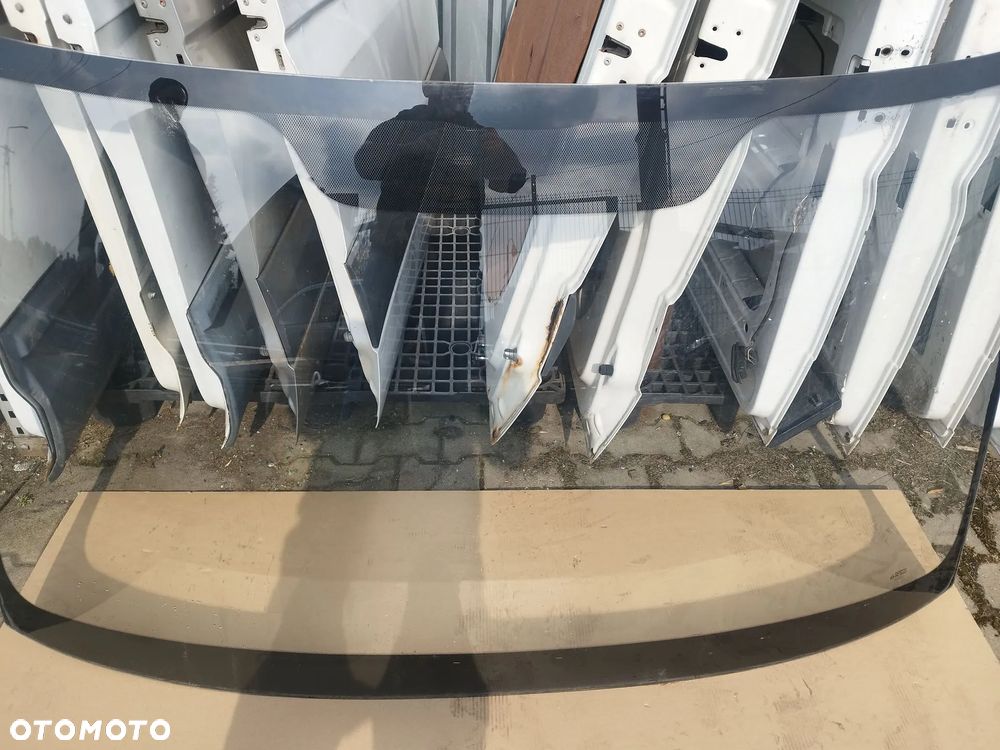 Szyba czołowa przednia Mercedes Sprinter 906 Volkswagen Crafter - 3