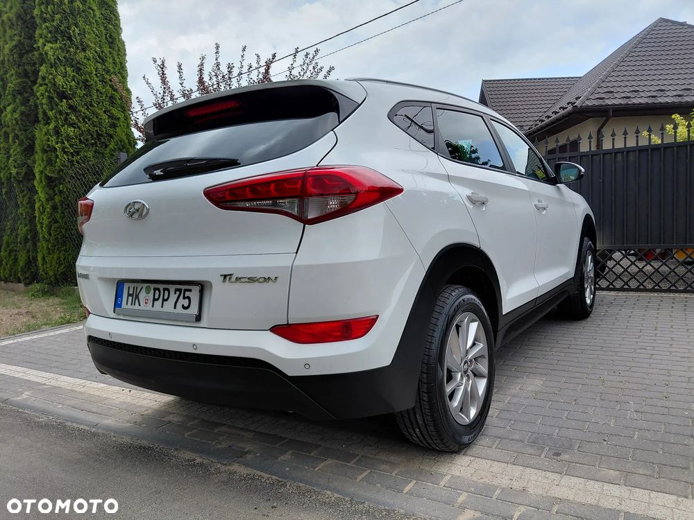 Hyundai Tucson 1.6 GDI BlueDrive Style 2WD - 21