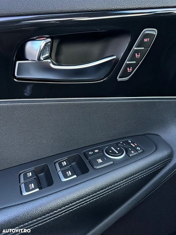 Kia Sorento 2.2 CRDi AWD Aut. Platinum Edition - 11