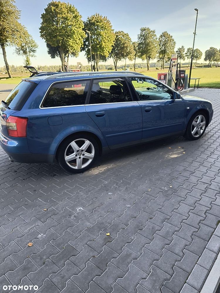 Audi A4 Avant - 17