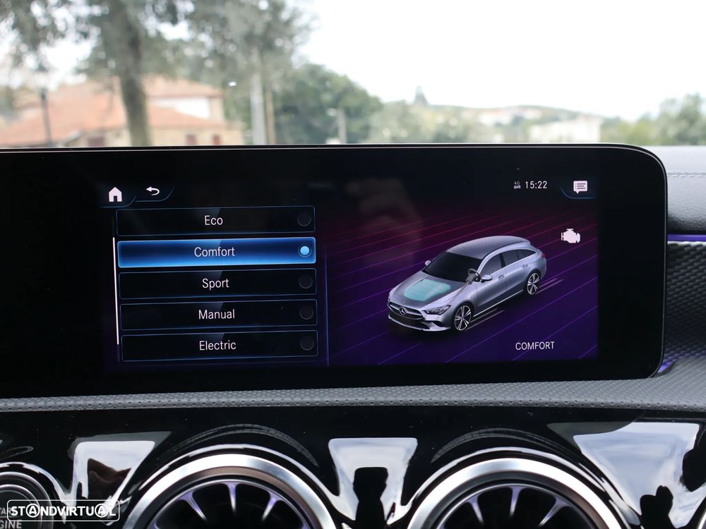 Mercedes-Benz CLA 250 e Shooting Brake Progressive - 29