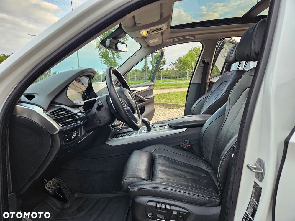 BMW X5 xDrive25d - 23