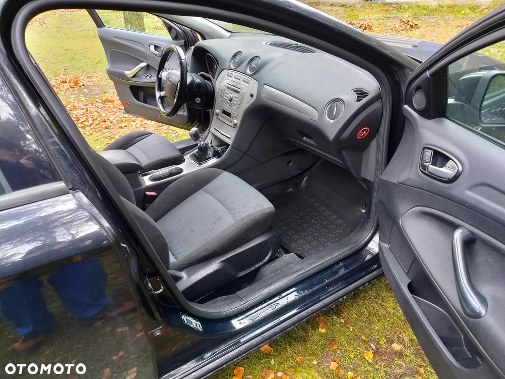 Ford Mondeo 2.0 TDCi Titanium - 8