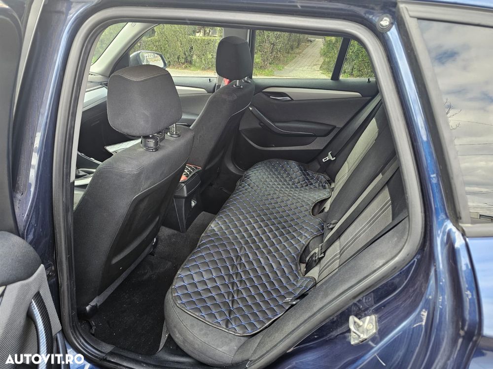 BMW X1 xDrive20d - 11